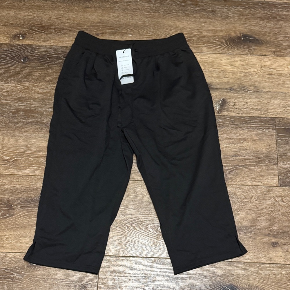 Lexis love black pants‎ large